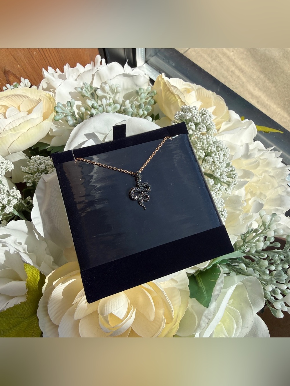 Swarovski 5384396 LESLIE PENDANT SML